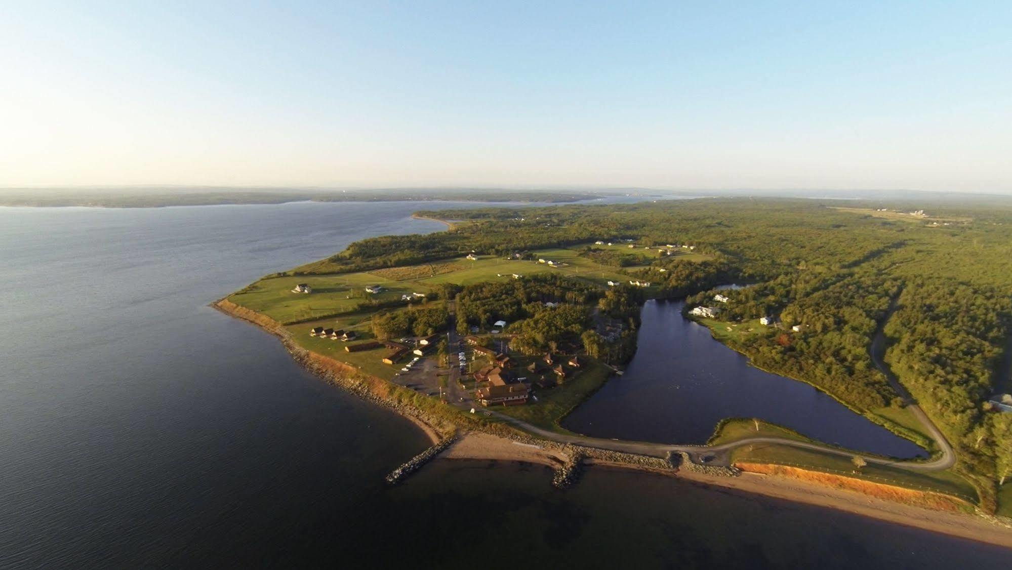Pictou Lodge Beach Resort エクステリア 写真